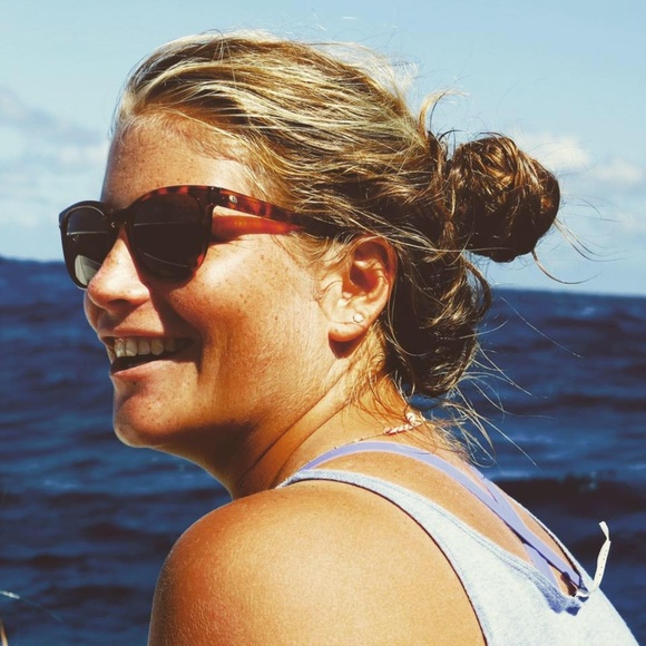 Meet your Posher, Sally - Picture 1 of 1